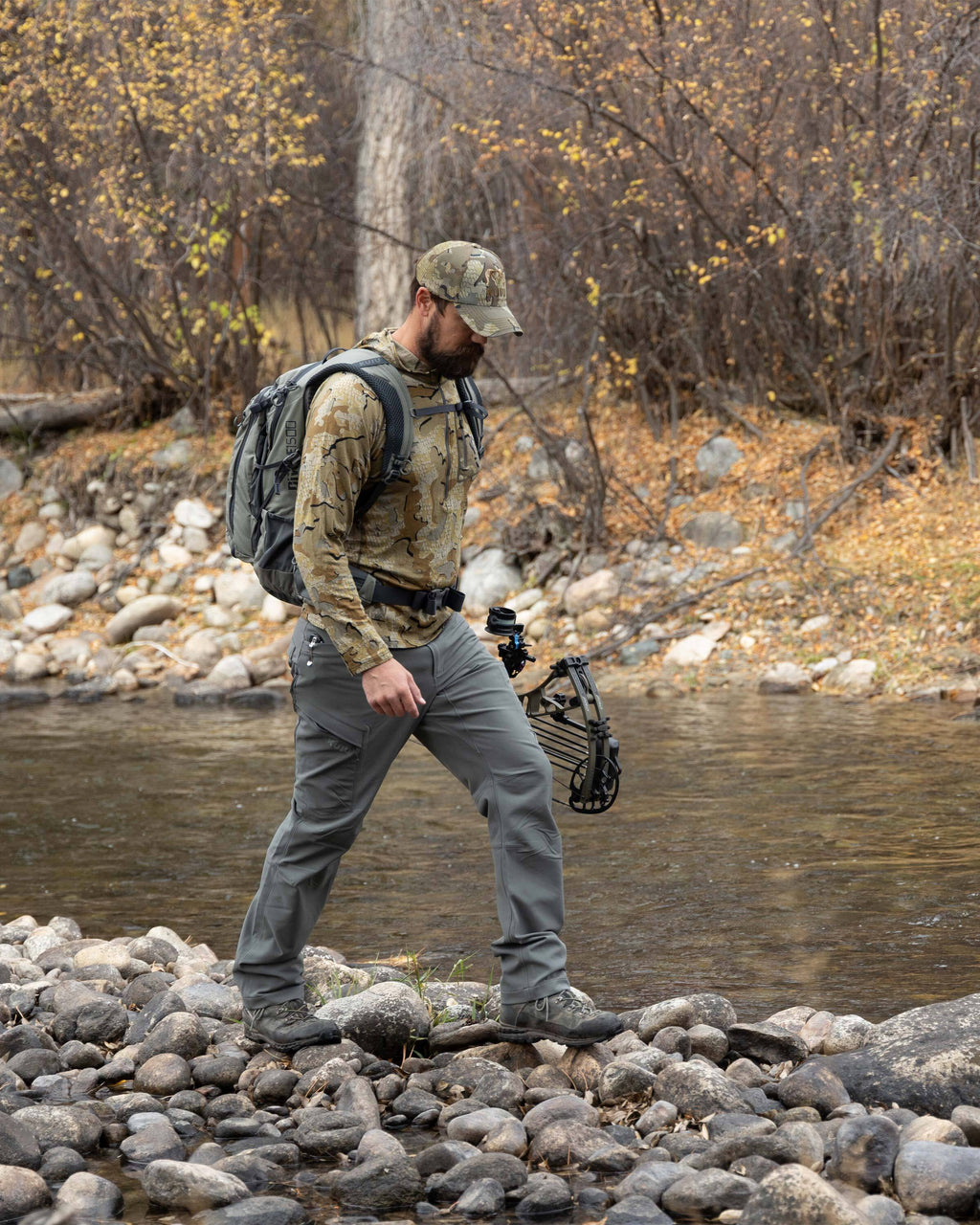 ULTRA Merino 145 Zip-T Hunting Hoodie | Loden