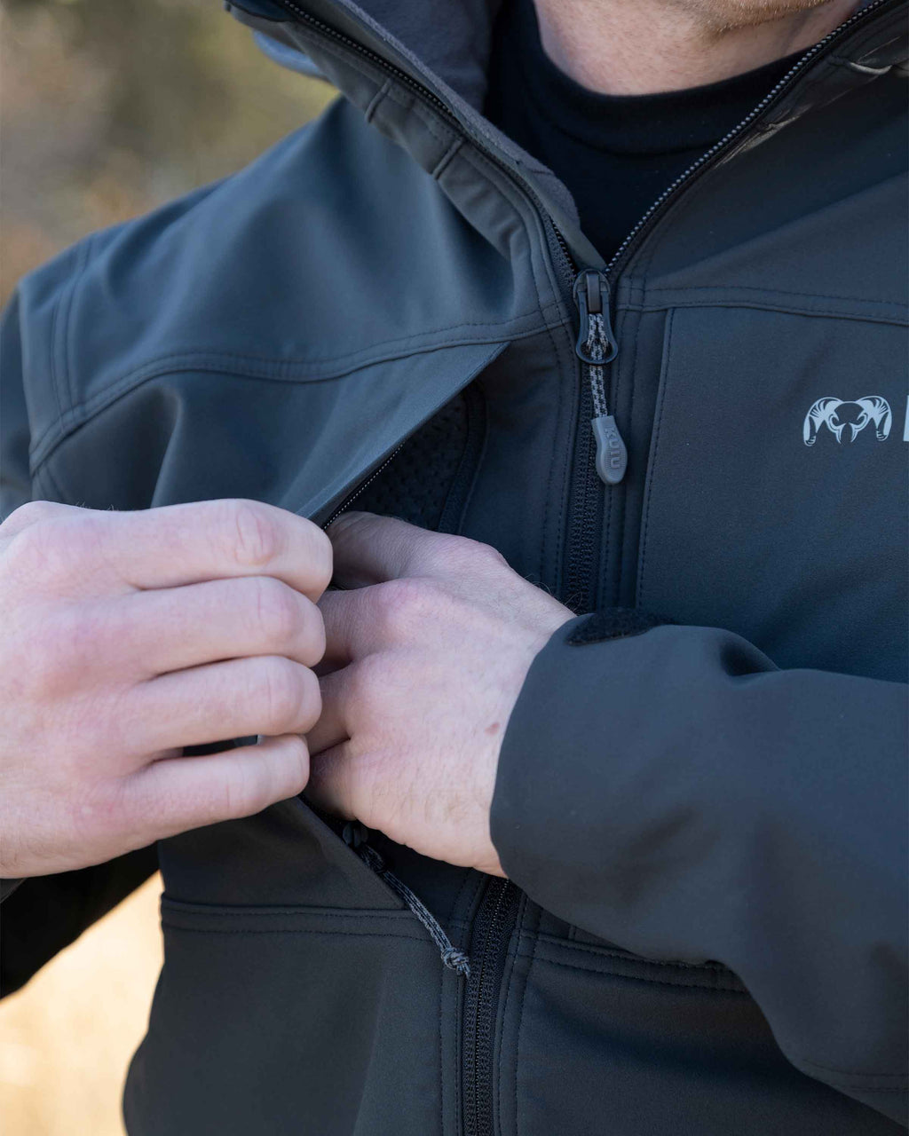 Outlet Guide DCS Jacket | Valo