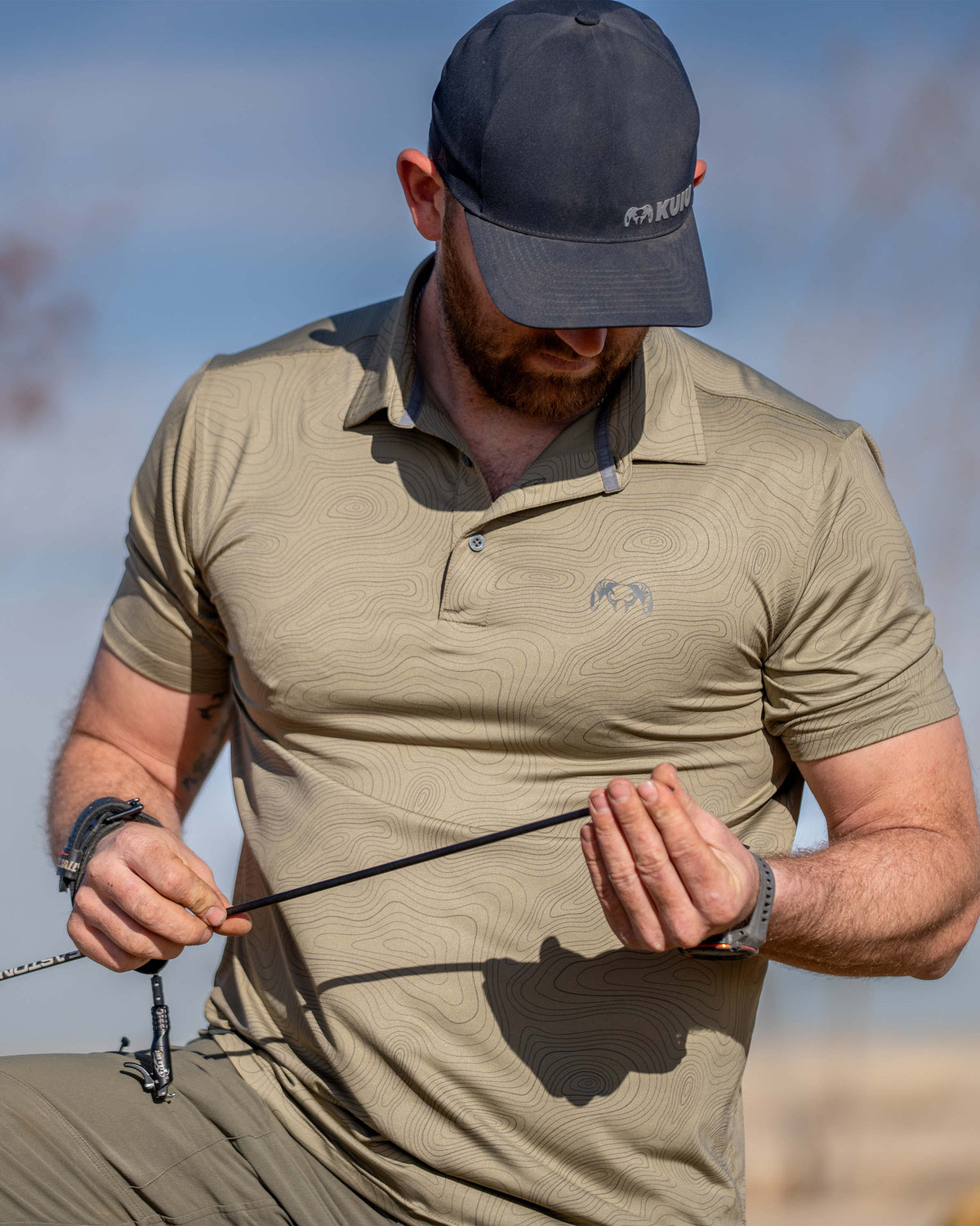 KUIU Performance Polo Topo | Khaki Topo