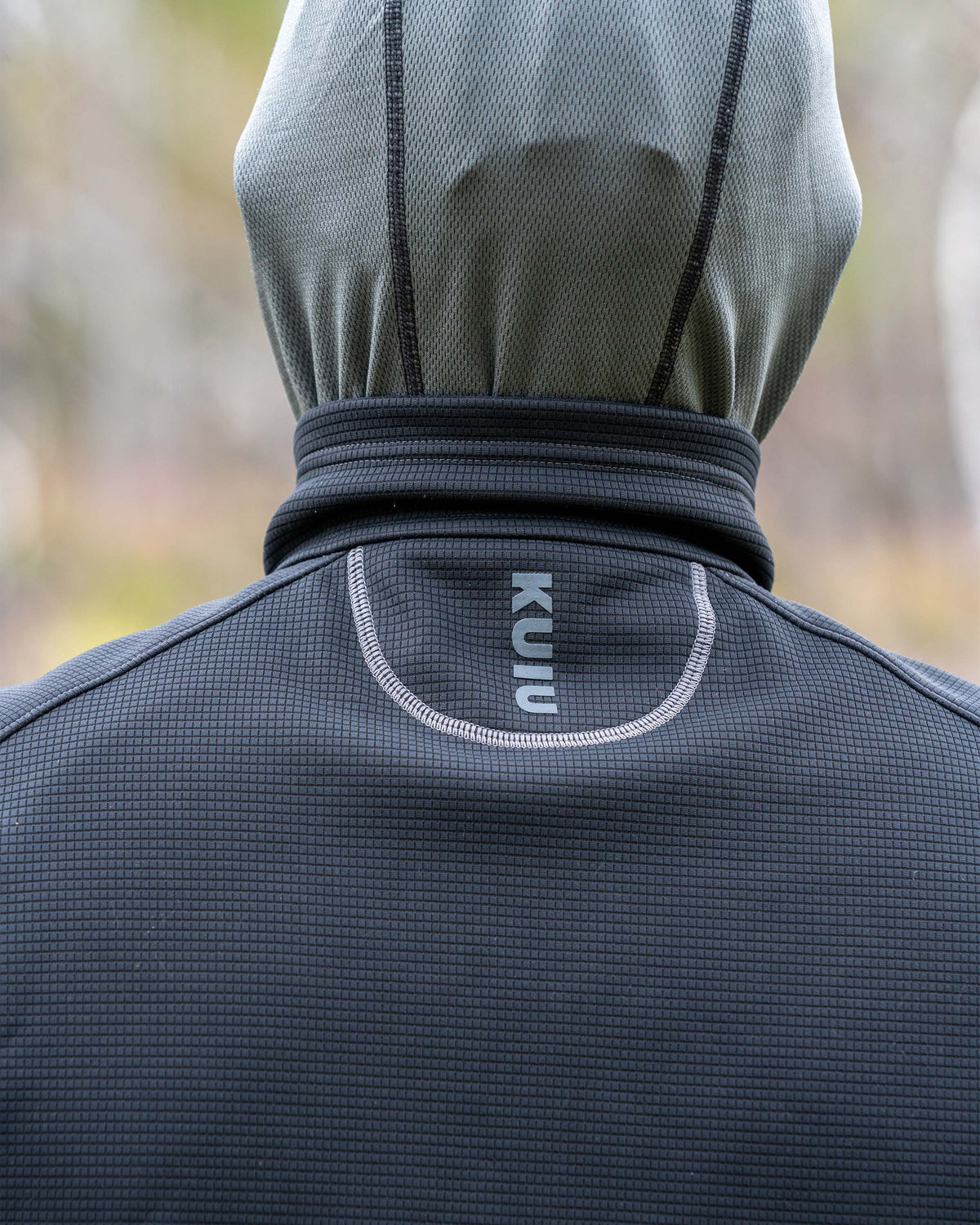 Peloton 240 Vest | Valo